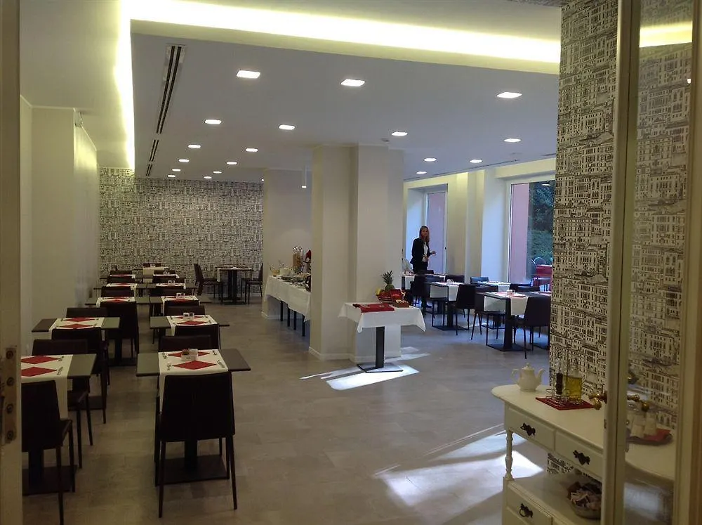 ****  Hotel Tiziano - Gruppo Mini Hotel Milán Italia