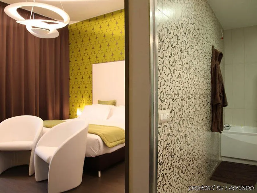 Hotel Tiziano - Gruppo Mini Hotel Milan 4*,  Italy